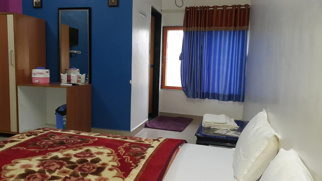 Krishna Park Resort Diu Zimmer foto